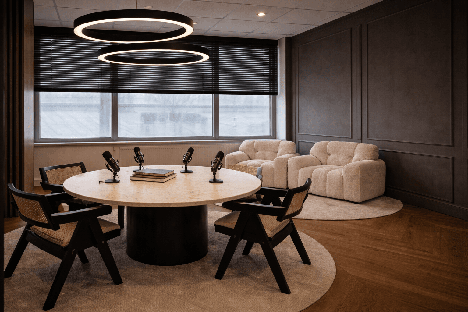 Podcast & Artist Studio.